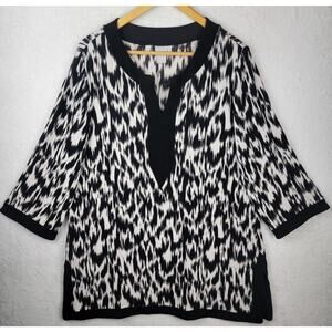 XL Knit Tunic V Neck Black White Print Pullover Top 3/4 Sleeve Side Slit Chico's